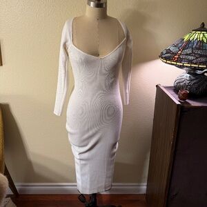 NWOT Missguided Long Fitted Knitted White Dress Size 6/8